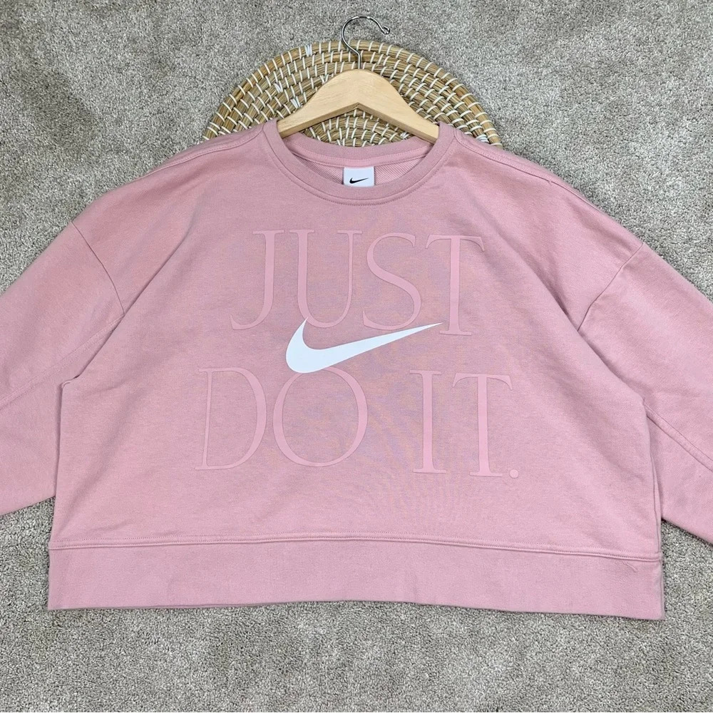 Nike Dri-FIT Get Fit Training Sweatshirt Pullover Oversized Cropped Blush Pink L - Picture 5 of 16